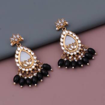 Kundan type zumka earring for girls 4