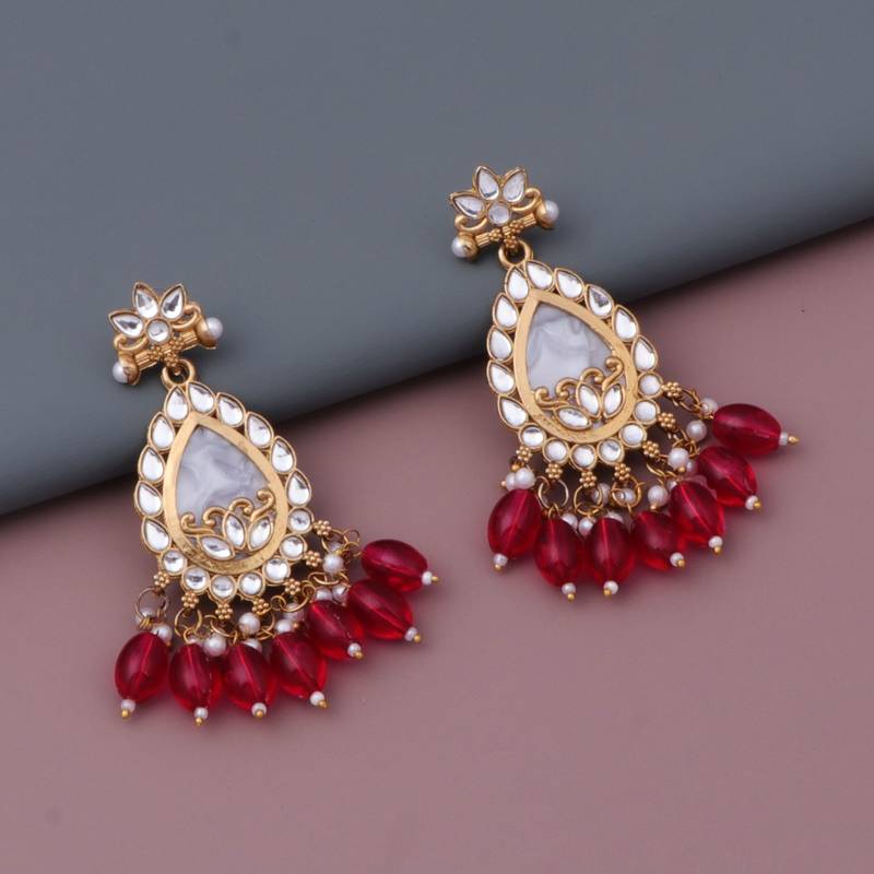 Kundan type zumka earring for girls