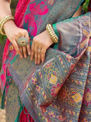 Pink pochampalli silk blend saree for women  4