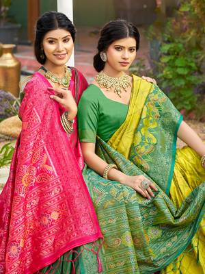 Green pochampalli silk blend saree for women  4