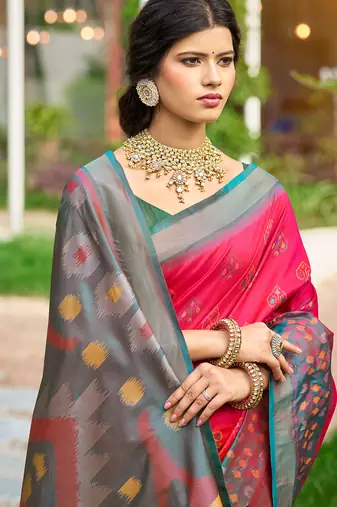 Pink pochampalli silk blend saree 