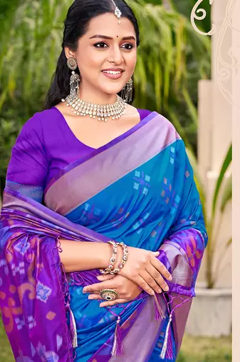 Exquisite blue & violet pochampalli soft silk blend saree with grand ikat woven pallu