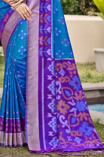 Exquisite blue & violet pochampalli soft silk blend saree with grand ikat woven pallu