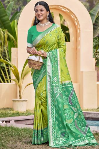 Light green pochampalli silk blend saree | elegant traditional wedding & festive wear saree