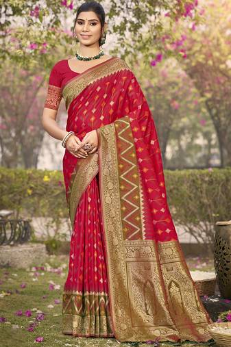 Red pochampalli silk blend saree | elegant traditional wedding & festive wear saree
