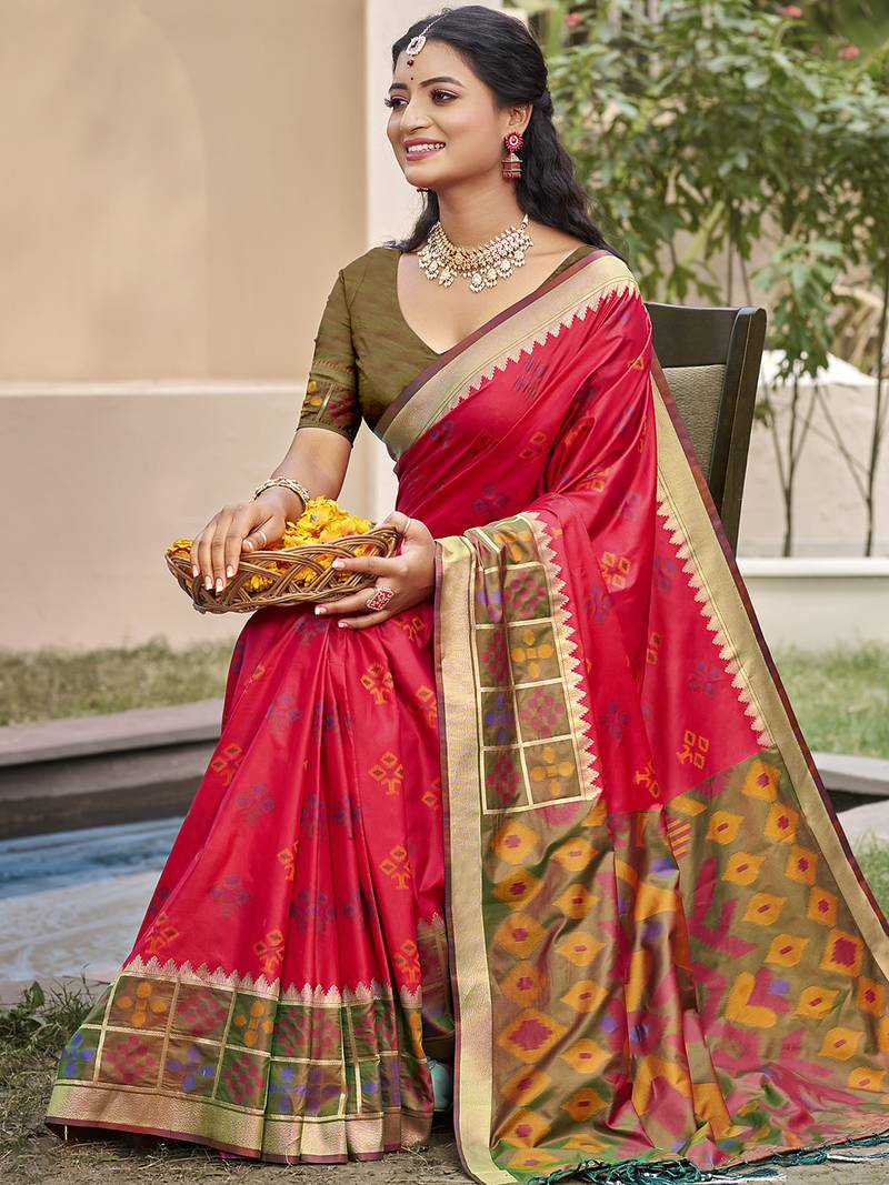 Red pochampalli silk blend saree | elegant traditional wedding & festive wear saree