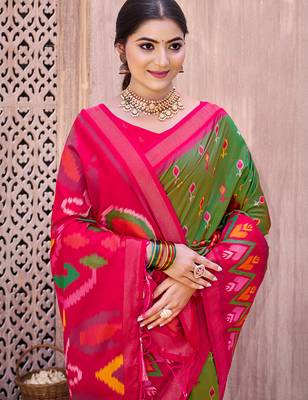 Mehandi green pochampalli silk blend saree  2