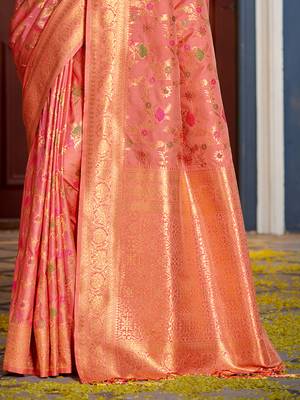 peach banarasi silk blend saree with golden zari woven border 3