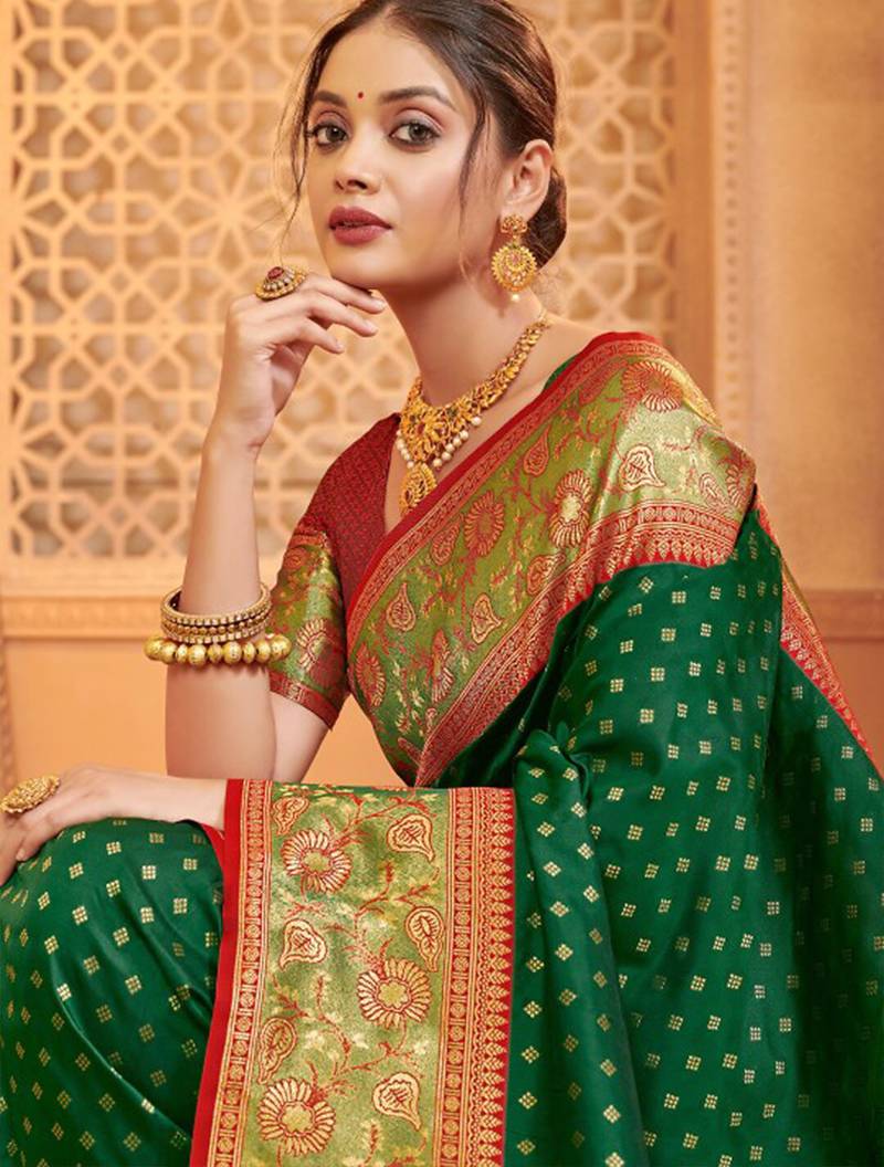 Majestic dark green kanjivaram silk blend saree | bridal heritage collection | limited edition