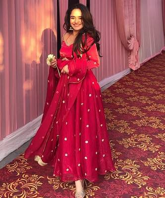 Red silk embroidered Suit Set 1