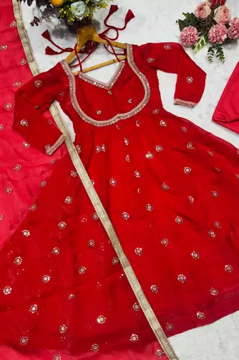 Red silk embroidered Suit Set