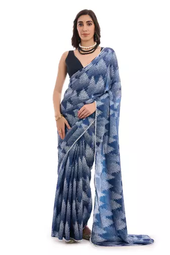 art silk blend saree with printed design & pallu lace border paired with banglori unstitched blouse