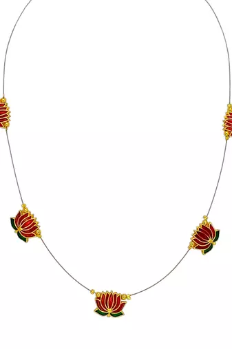 Gold plated latus design necklace and chain