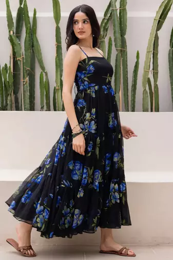 Black color georgette fabric beautiful girlie gown for stylish college looks