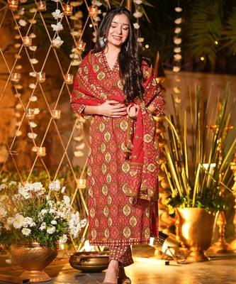 Maroon color beautiful printed muslin fabric readymade palazzo dress 3