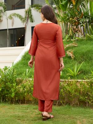 Rust color viscosee blend embroidered fancy kurta set 2