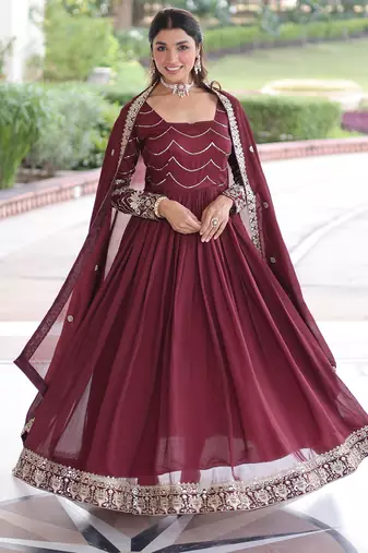 Maroon color vichitra silk fabric glamorous ceremonial gown for wedding looks