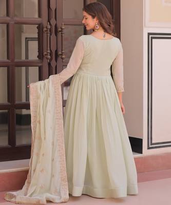 Pista color sophisticated rich party looks gown with dupatta 3