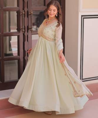 Pista color sophisticated rich party looks gown with dupatta 5