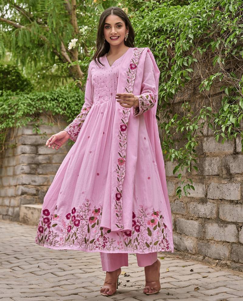 Pink color ethnic chanderi silk fabric party looks salwar kameez for girls