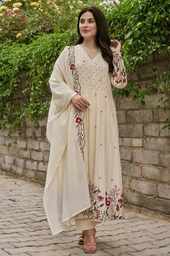 Cream color chanderi silk party looks salwar kameez for girls