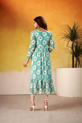 Sky blue color weightless marbal fabric floral printed girlie partywear kurti 3