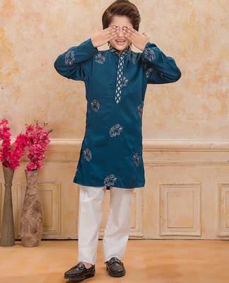 Teal cotton woven embriodered kurta set 1