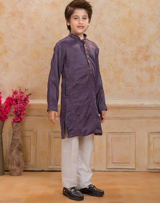 Purple cotton woven embriodered kurta set 2