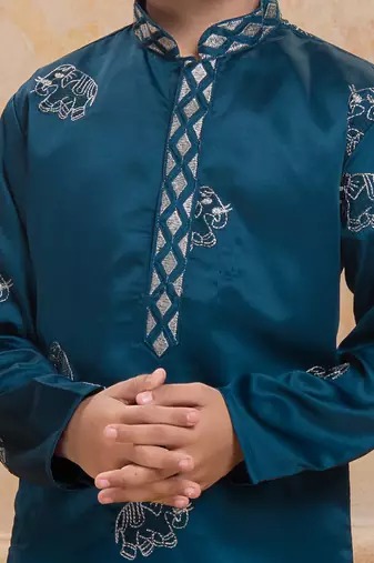 Teal cotton woven embriodered kurta set
