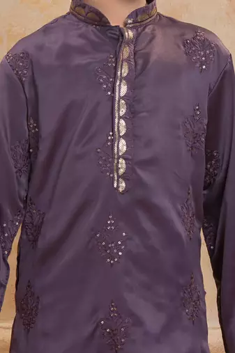 Purple cotton woven embriodered kurta set
