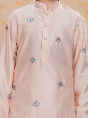 Peach cotton woven embriodered kurta set 4