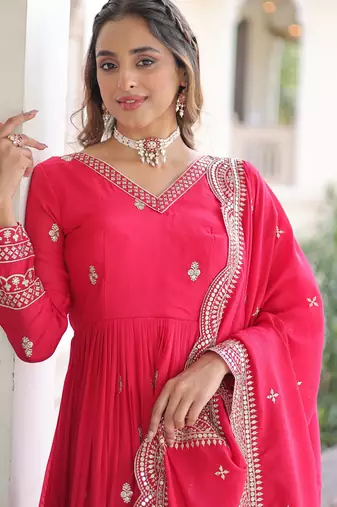 Pink color vichitra silk wedding ceremonial gown with dupatta for looks