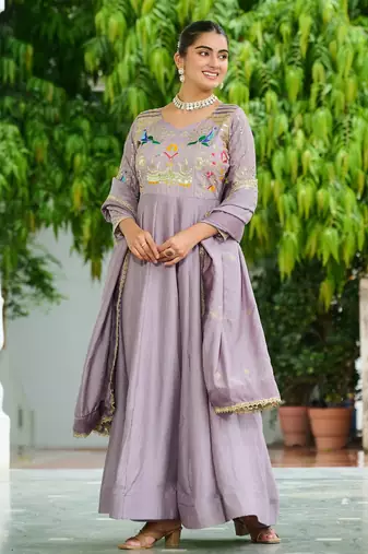 Onion color vichitra silk wedding ceremonial gown with dupatta for looks