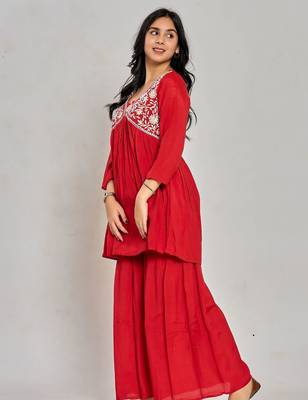 Red color mirror work with thread embroidery palazzo set 3