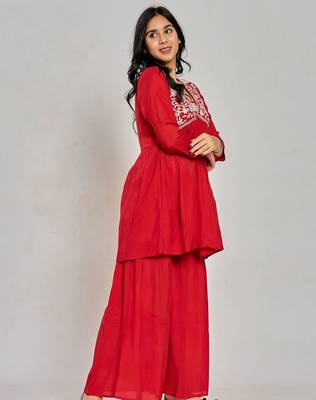 Red color mirror work with thread embroidery palazzo set 4