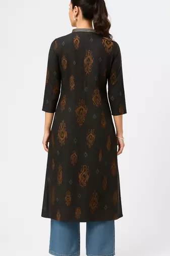 Black color block style print with zari couching on neckline kurti