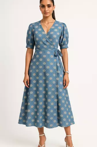 Blue color elbow length puff sleeves with elasticated hem kurti