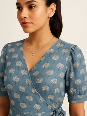 Blue color elbow length puff sleeves with elasticated hem kurti 3