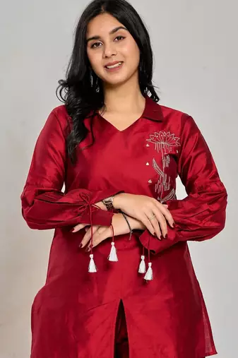 Maroon color zari embroidery kurta with pant
