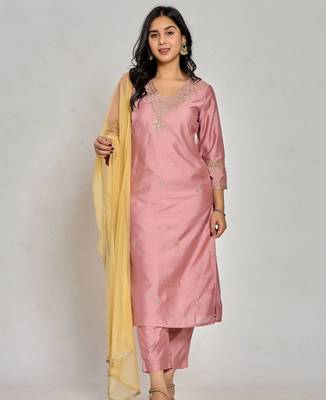 Pink color dabka embroidery with mirror work kurta with pant and duptta 1