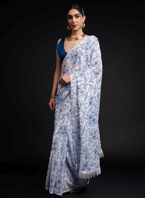 white chinon prinnted ready to wear saree 3