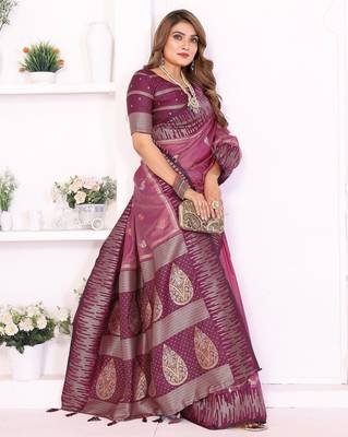 pink south soft silk blend blend woven rich pallu ceremonial saree 5