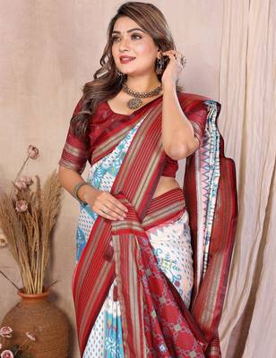 off white soft silk blend blend ikkat weaving traditional partywear saree 4