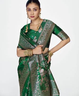 green faux banarasi art silk blend woven zari ceremonial partywear saree 3