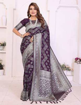 purple georgette silk blend blend woven laheriya zari saree 1
