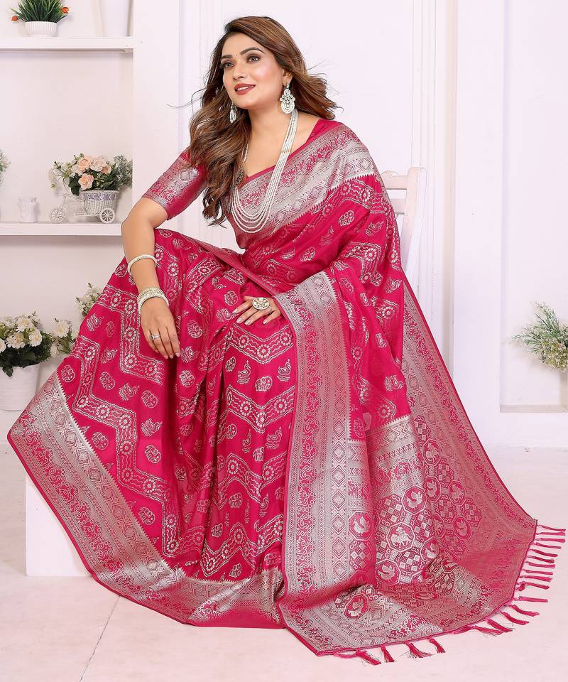 pink color georgette silk blend blend fabric woven laheriya jari designer saree
