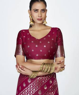 burgundy faux banarasi art silk blend woven zari saree 5