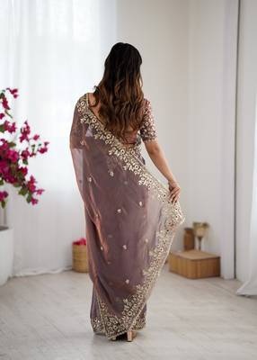 grey trendy chiffon glamorous partywear saree 3