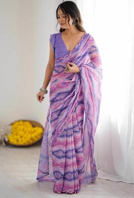 Georgette digital print saree with foil mirror work scalloped border 3