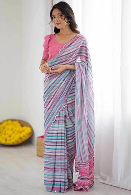 Georgette digital print saree with foil mirror work scalloped border 3